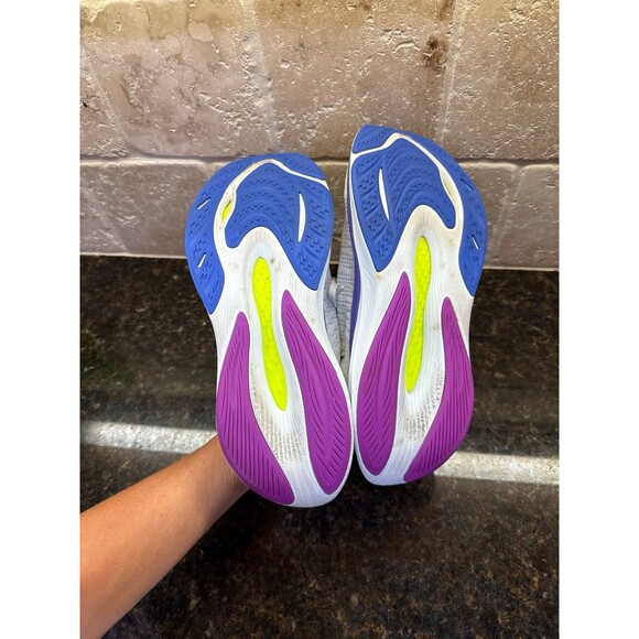 New Balance Fuelcell Propel White/Electric Indigo/Thirty Watt Women’s 10 EUC - Picture 7 of 10